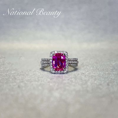 18K白粉蓝宝戒指