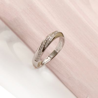 18K金钻石对戒（女戒）