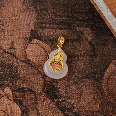 足金和田玉吊坠葫芦