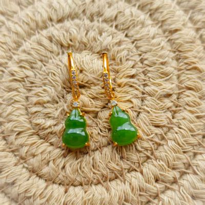 S925银和田玉 碧玉耳环