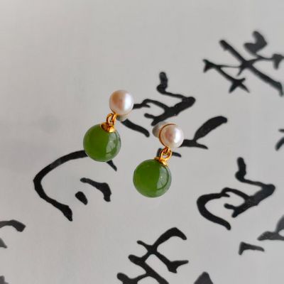 S925银和田玉 碧玉耳钉