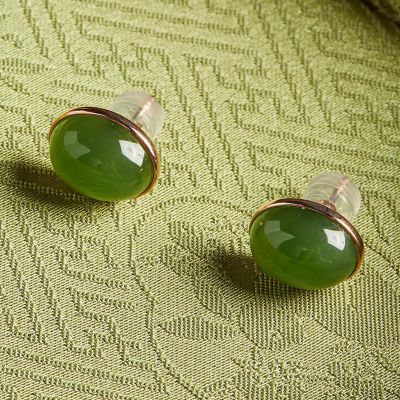 18K金和田玉耳饰