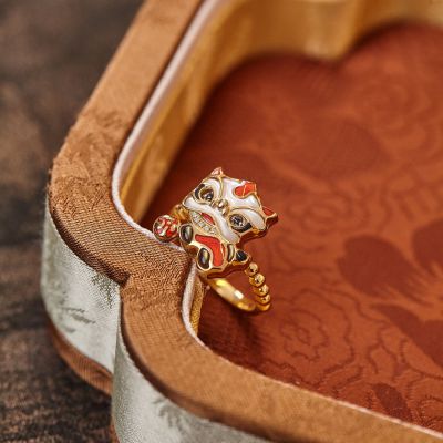 18K金钻石贝壳戒指